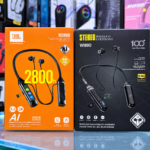 Wireless neckband earphones