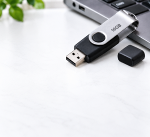 16GB Flash Drive